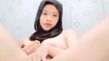 Abg Cute Omek Ngangkang Lebar