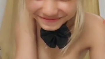 Jenyfer Dildo Colmek di Toilet