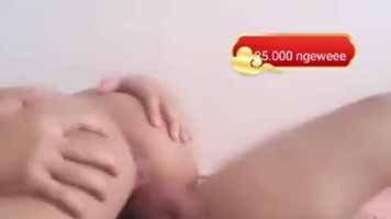 Bunga Gerldyn Ngewe Live Show