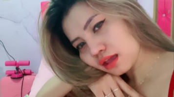 Alexa Buah Dada Montok